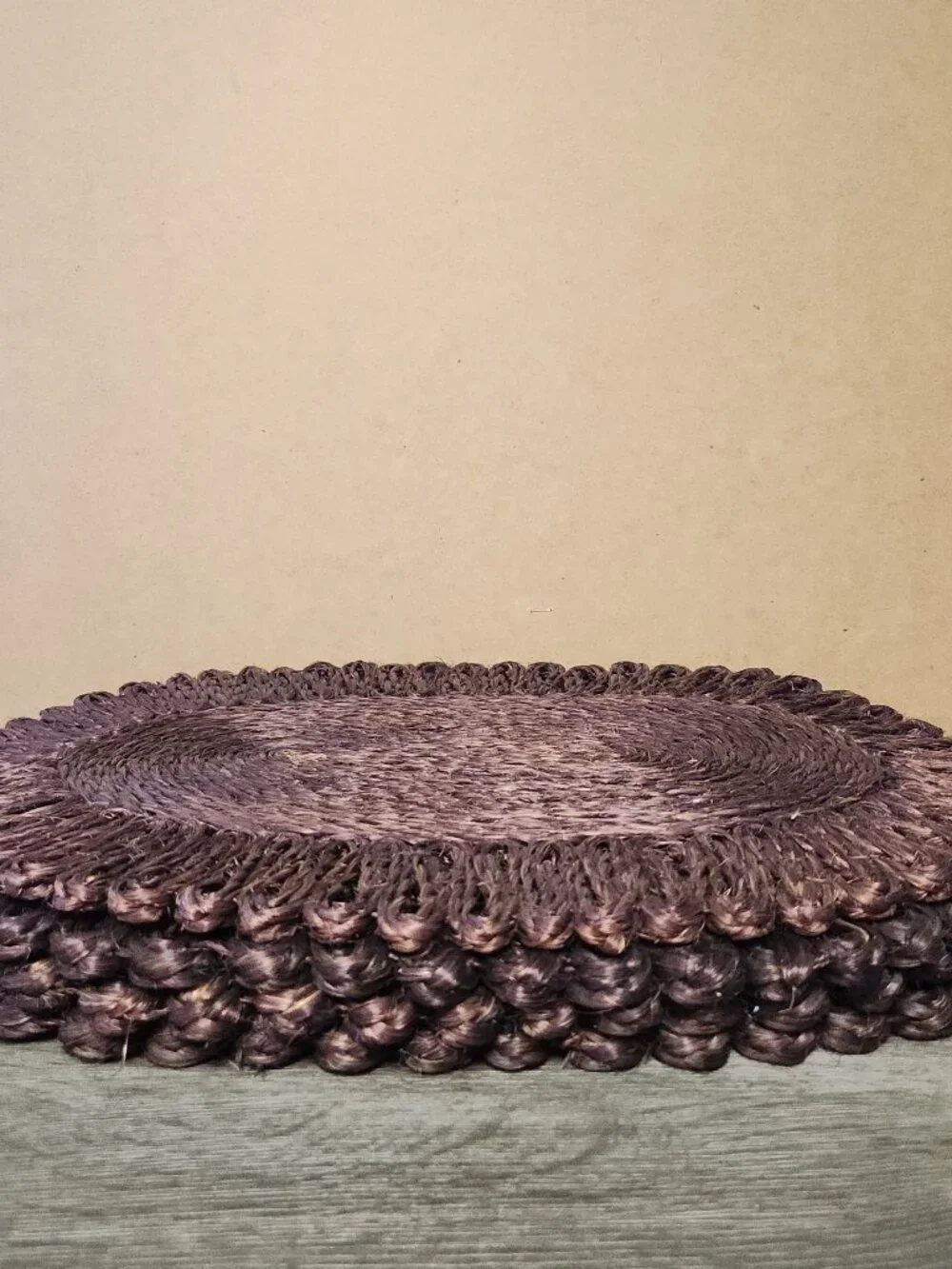 VTG 70's Woven Oval Looped Floral Edge Placemat Centerpiece Set of 4 Cottagecore